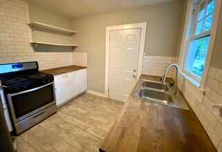 2310 Aintree Ave in North Charleston, SC - Building Photo - Building Photo