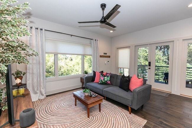 property at 1084 Sanders Ave SE