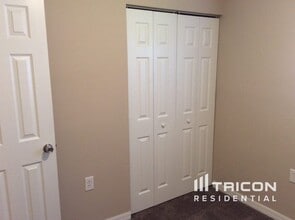 14931 Pine Crest Rd in Tampa, FL - Building Photo - Building Photo