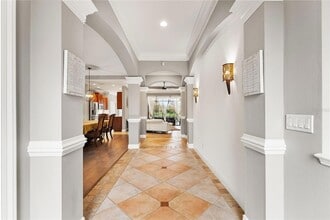 1308 Thornapple Dr in Osprey, FL - Foto de edificio - Building Photo