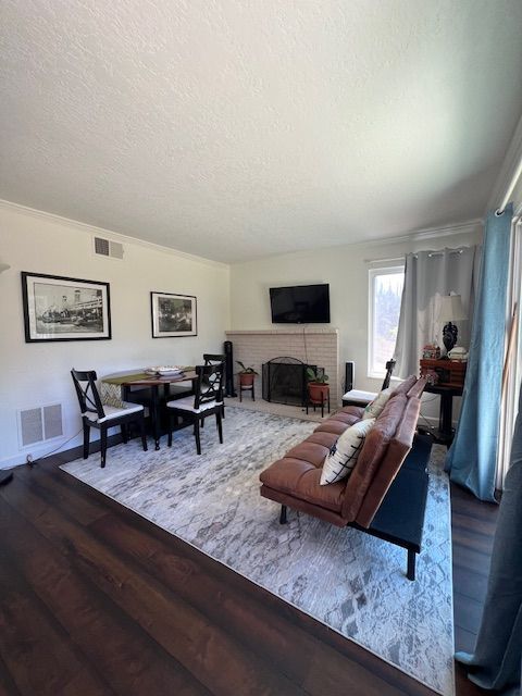 2457 Malachite Ct in Chino Hills, CA - Building Photo