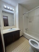 1252 Pleasant Valley Rd in Union City, TN - Building Photo - Building Photo