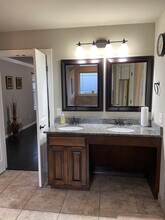 1904 SW Birch St in Bentonville, AR - Building Photo - Building Photo