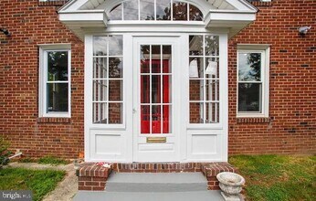 8700 Maple Ave in Bowie, MD - Building Photo - Building Photo