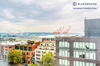 521 Stadium Pl S in Seattle, WA - Building Photo - Building Photo