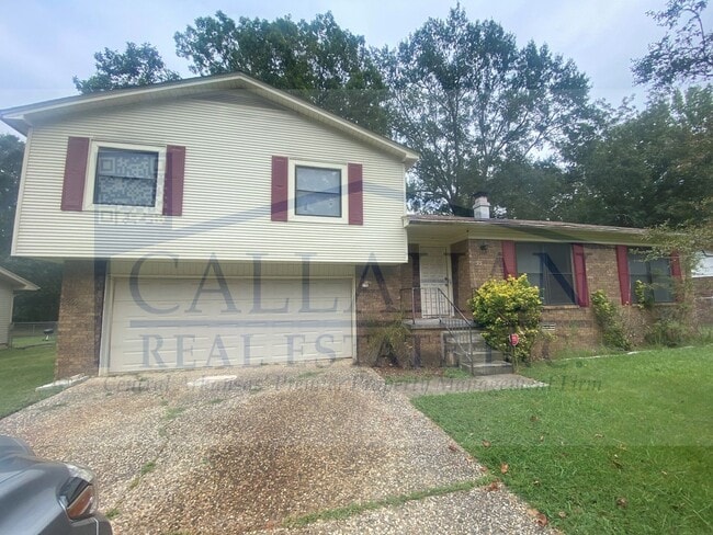 property at 33 Houston St