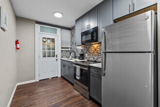 4733 Morgan Ford Rd, Unit 4 in St. Louis, MO - Building Photo - Building Photo