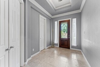 2906 Royal Oaks Green in Houston, TX - Building Photo - Building Photo