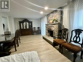 260 Fisherville Rd in Toronto, ON - Building Photo - Building Photo