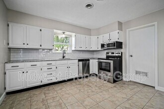 7 St George Ct in Florissant, MO - Building Photo - Building Photo