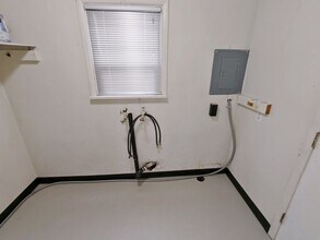 1403 Cross St in Eugene, OR - Building Photo - Building Photo