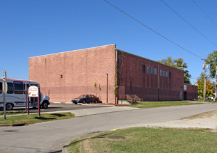 Westmoreland Apartments in Huntington, WV - Building Photo - Building Photo