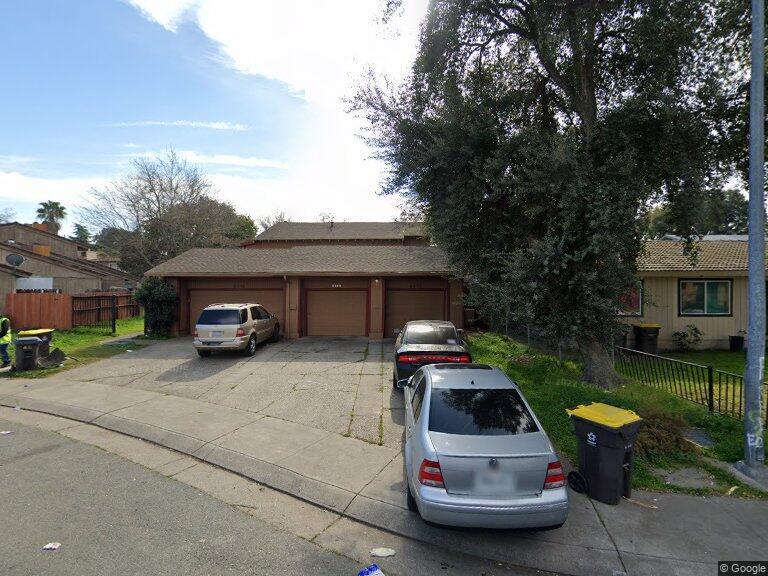 6236 Porterfield Ct, Unit 6238 in Stockton, CA - Foto de edificio