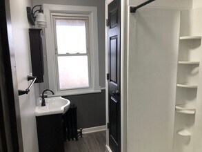 3836 Chartiers Ave in Pittsburgh, PA - Building Photo - Building Photo