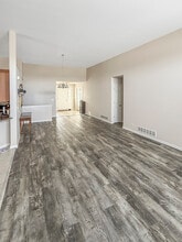 1387 Prescott Dr in Volo, IL - Building Photo - Building Photo