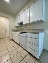 4524 NE Hancock St in Portland, OR - Building Photo - Building Photo