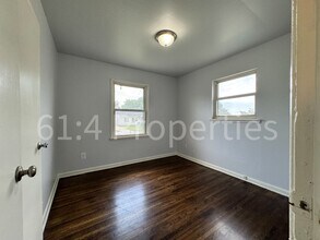 546 E 57th Pl N in Tulsa, OK - Building Photo - Building Photo