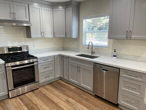 350 Palm Ave in Penngrove, CA - Building Photo - Building Photo