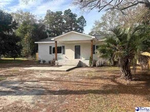 236 Wells St in Lake City, SC - Building Photo - Building Photo