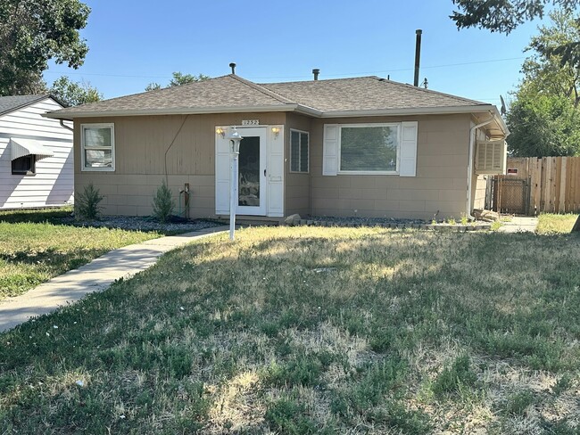 1232 N Moline St in Aurora, CO - Building Photo - Building Photo