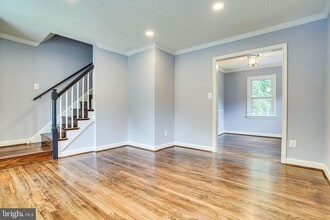 2901 Farmington Dr in Alexandria, VA - Building Photo - Building Photo