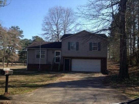 property at 711 George St SE
