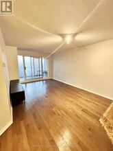 909-2909 Bay St. in Toronto, ON - Building Photo - Building Photo