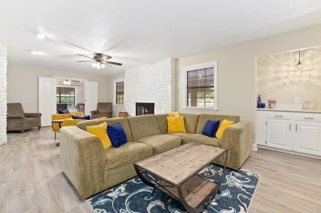 property at 1434 Overo Cir