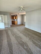 2366 Deming St in Terre Haute, IN - Foto de edificio - Building Photo