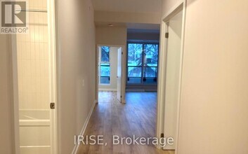 1660 Bloor St W in Toronto, ON - Building Photo - Building Photo