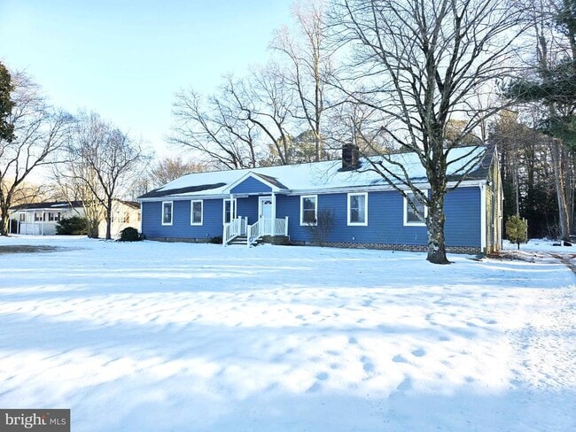 property at 29325 W Line Rd