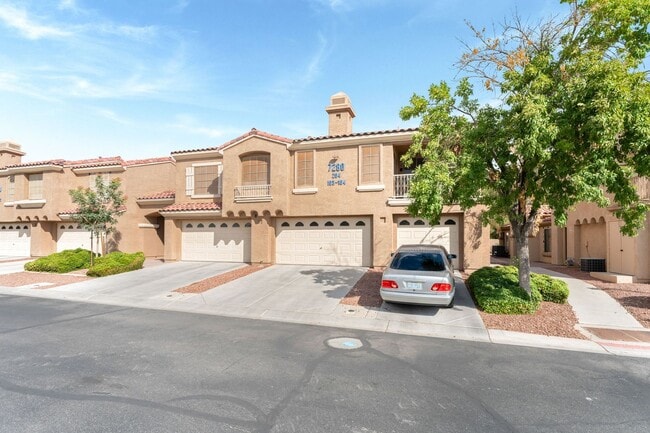 7280 Sheared Cliff Ln in Las Vegas, NV - Building Photo - Building Photo