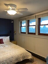 340 NE Beyrl Ter, Unit 340 in Portland, OR - Building Photo - Building Photo