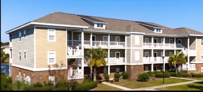 property at 338 Kiskadee Loop