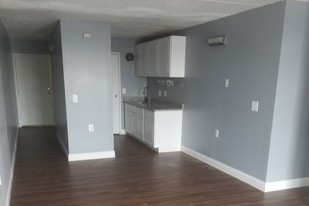 Pallister Plaisance Apartments