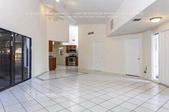 244 Natchez Ct in West Palm Beach, FL - Building Photo - Building Photo