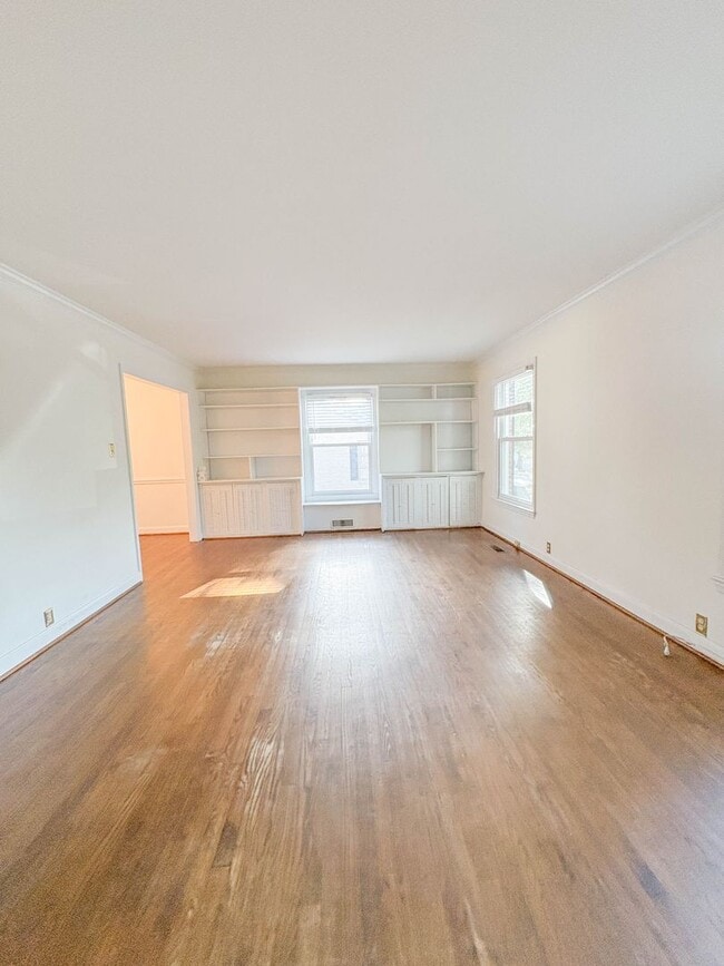 2522 Mirror Lake Dr in Fayetteville, NC - Building Photo - Building Photo