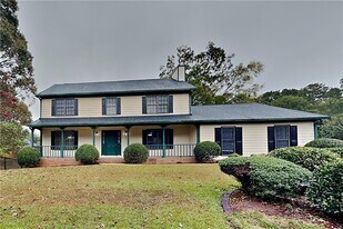 3740 Laurel Brook Way in Snellville, GA - Building Photo