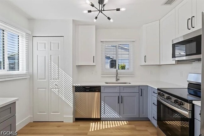 property at 1101 Country Club Blvd