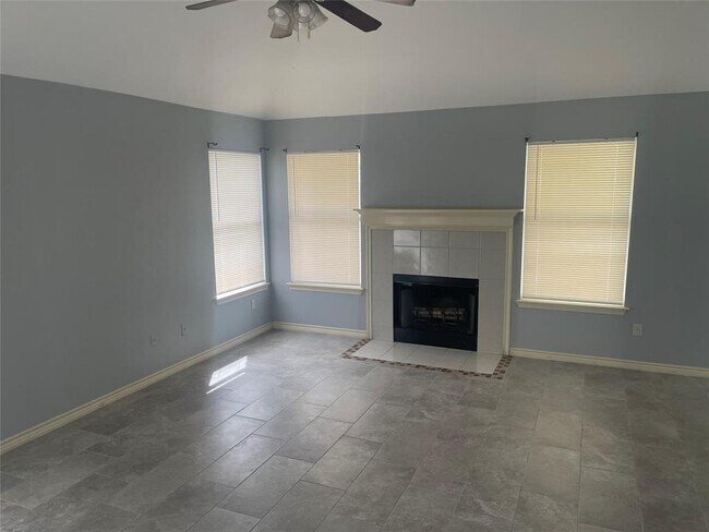 13800 Randalstone Dr in Pflugerville, TX - Building Photo - Building Photo