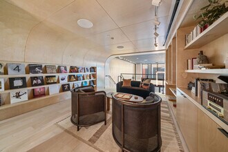 The Mill Residences in Houston, TX - Foto de edificio - Building Photo