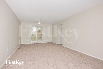230 Patterson Ln in Florissant, MO - Building Photo - Building Photo
