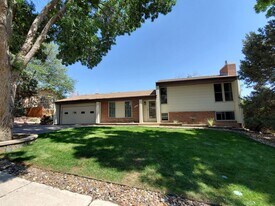 5219 Alta Loma Rd in Colorado Springs, CO - Building Photo