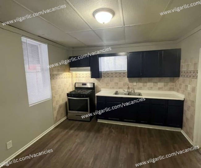 property at 4830 Magoun Ave