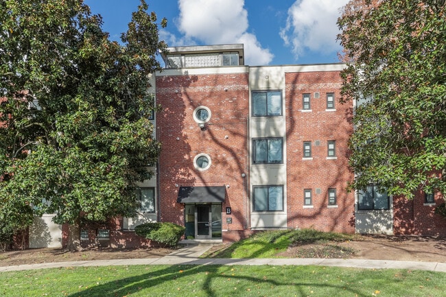 Prince Georges Apartments