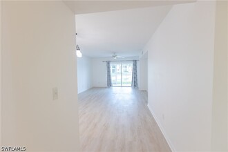 2456 Millcreek Ln in Naples, FL - Building Photo - Building Photo