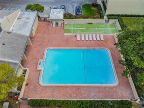 13618 Greenfield Dr in Tampa, FL - Building Photo - Building Photo