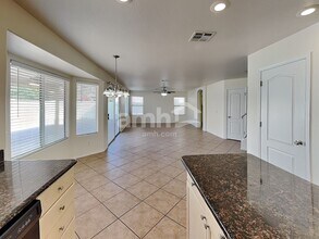 607 W Spur Ave in Gilbert, AZ - Building Photo - Building Photo