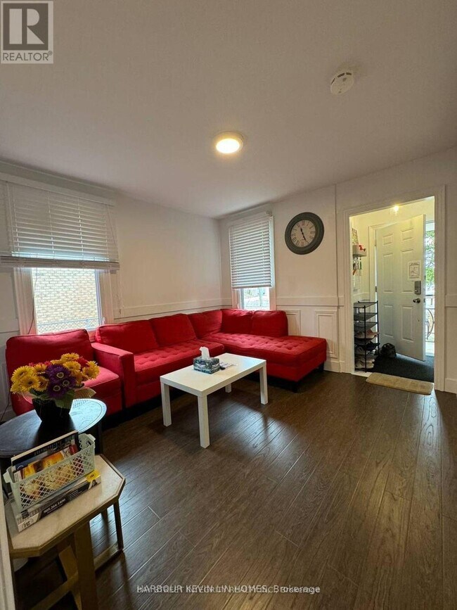 203 Drewry Ave in Toronto, ON - Building Photo - Building Photo