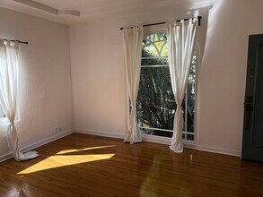 8714 Rangely Ave, Unit 8714 in West Hollywood, CA - Building Photo - Building Photo